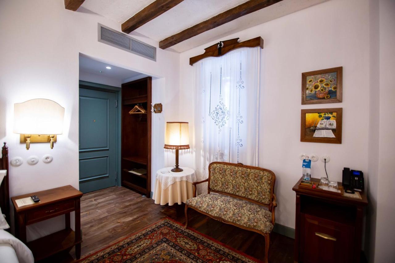 Vila Ebel Hotel Pool & Spa Κορυτσά Εξωτερικό φωτογραφία