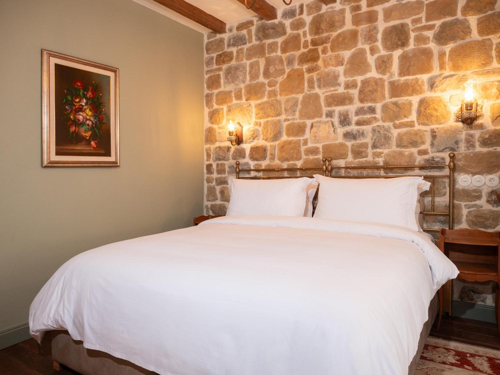 Vila Ebel Hotel Pool & Spa Κορυτσά Εξωτερικό φωτογραφία
